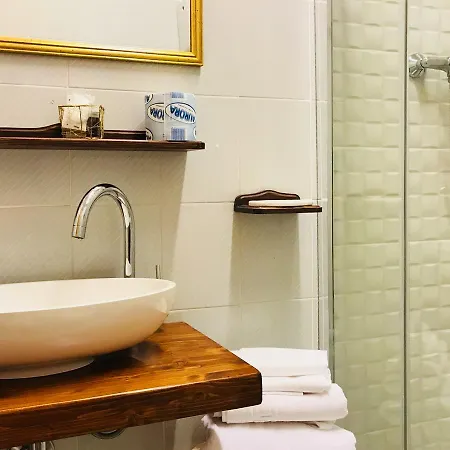 Отель Borgo Antico 3*